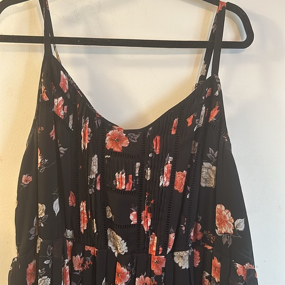 Torrid Black Floral Maxi Dress (4X) - Picture 2 of 5